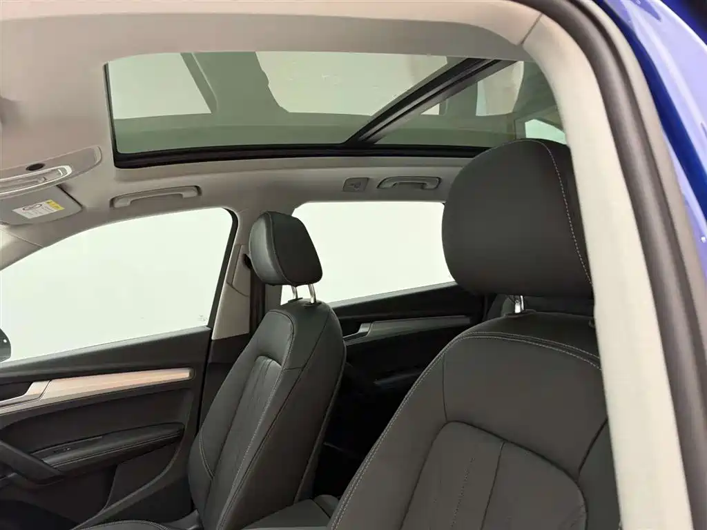 Audi Q5L 2020 facelift 40 TFSI enjoys fashionable style купить на сайте DeffCars