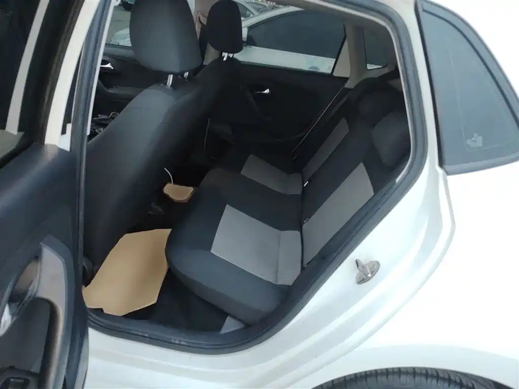Polo 2016 1.4L automatic fashion model купить на сайте DeffCars