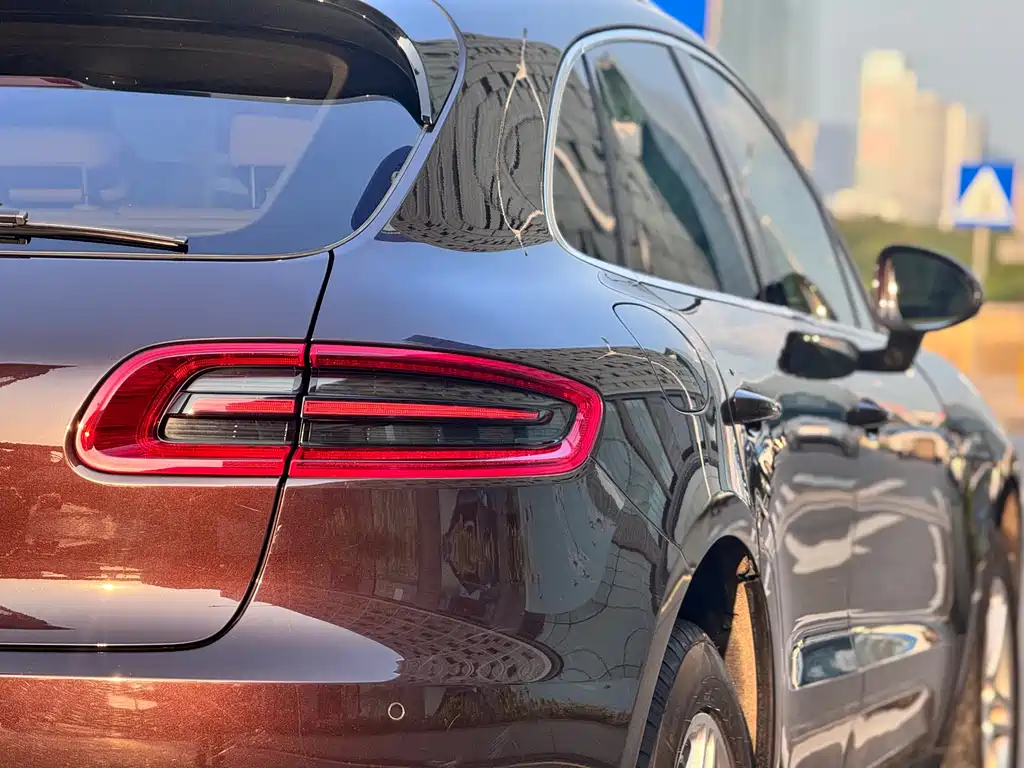 Macan 2017 Macan 2.0T купить на сайте DeffCars