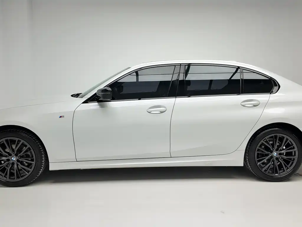 BMW 3 Series 2023 325Li M Sports Night Package купить на сайте DeffCars