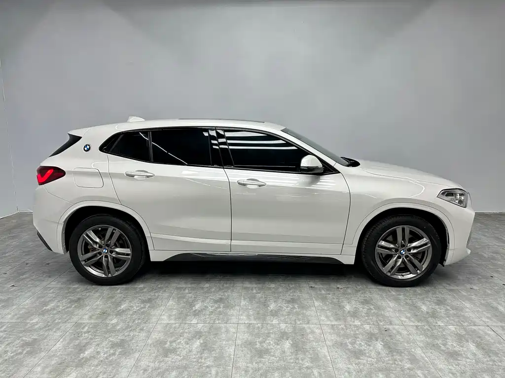 BMW X2 2022 sDrive25i M Sports Package купить на сайте DeffCars