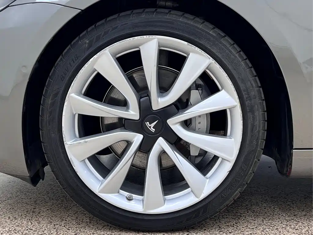 Model 3 2020 facelift standard range rear drive upgraded version купить на сайте DeffCars