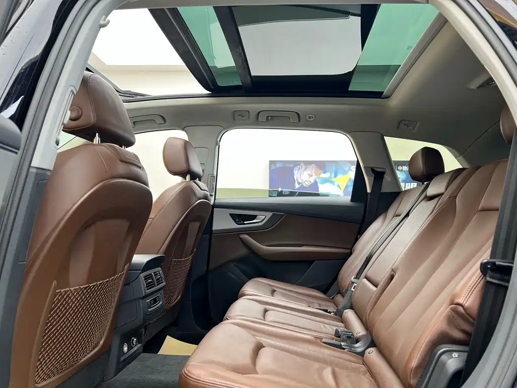 Audi Q7 2019 45 TFSI Comfort купить на сайте DeffCars