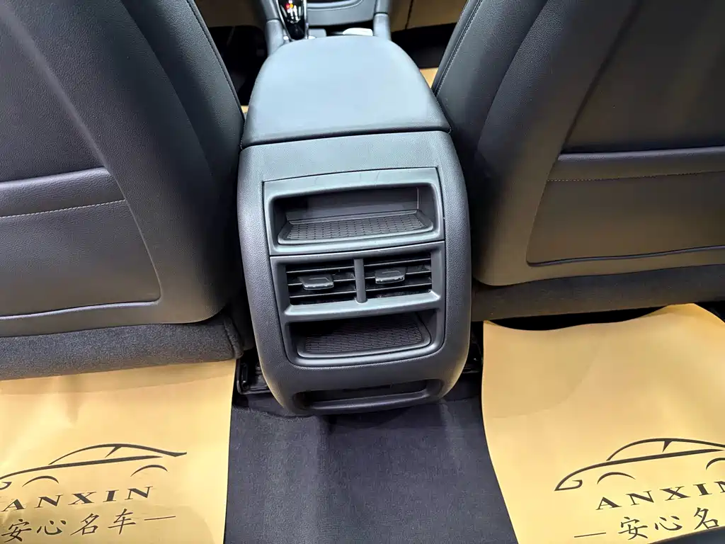 Cadillac XT5 2020 28T luxury model купить на сайте DeffCars