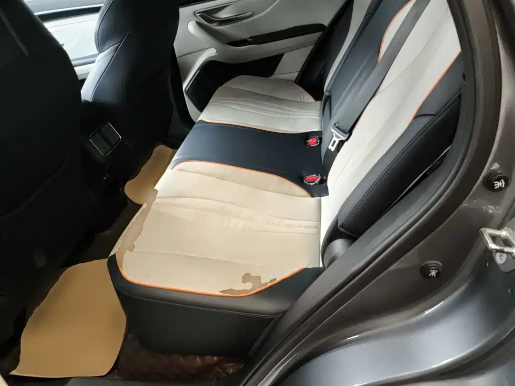 Song PLUS New Energy 2021 DM-i 51KM Honor Type купить на сайте DeffCars