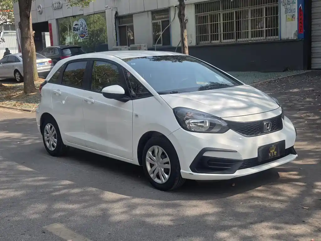 Fit 2023 1.5L CVT Trendy Edition купить на сайте DeffCars