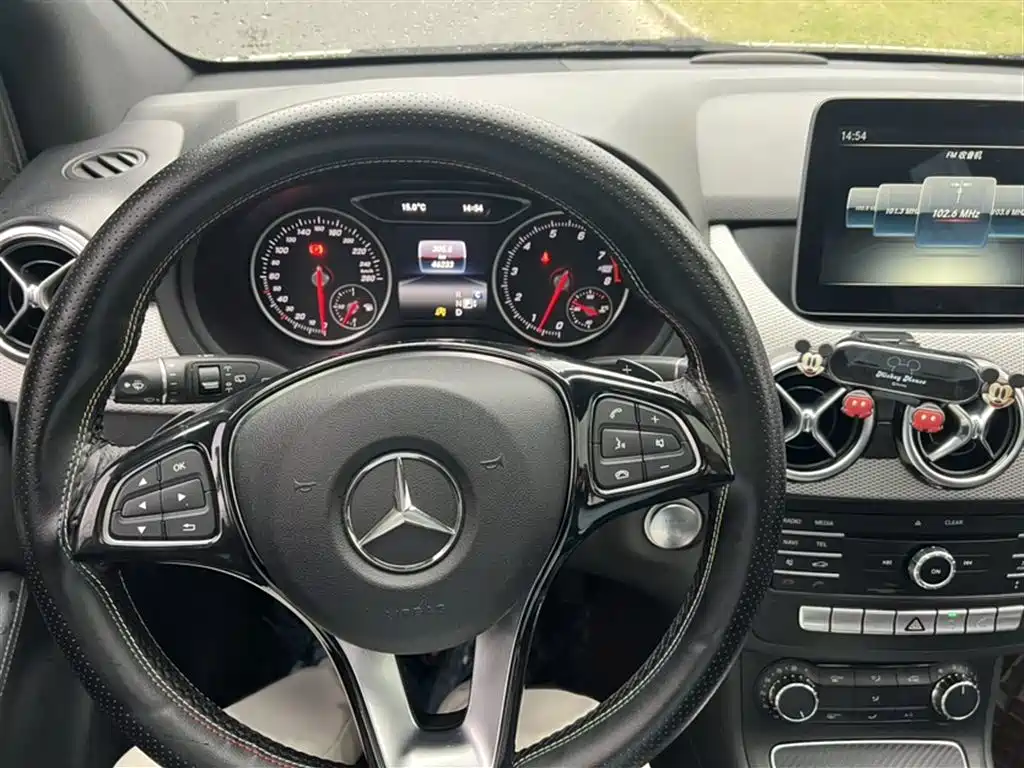 Mercedes-Benz B-Class 2017 B 200 Dynamic купить на сайте DeffCars