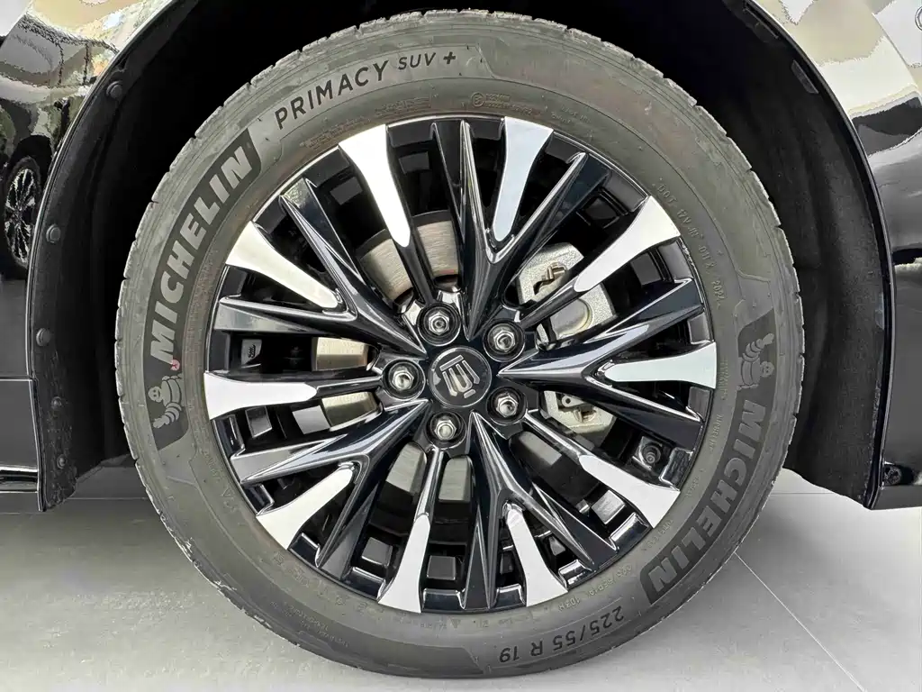 Wilfa 2024 Crown Dual Engine 2.5L Supreme Executive Edition купить на сайте DeffCars