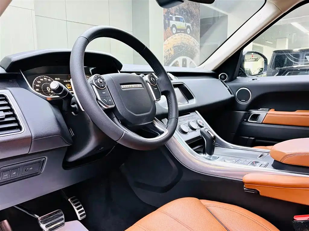 Range Rover Sport 2017 3.0 SC V6 HSE DYNAMIC купить на сайте DeffCars