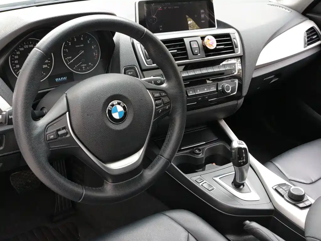 BMW 1 Series 2017 118i Sports купить на сайте DeffCars