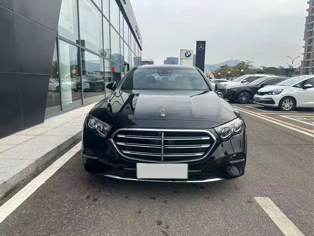 Mercedes-Benz E-Class New Energy 2024 E 350 e L plug-in hybrid sedan купить на сайте DeffCars
