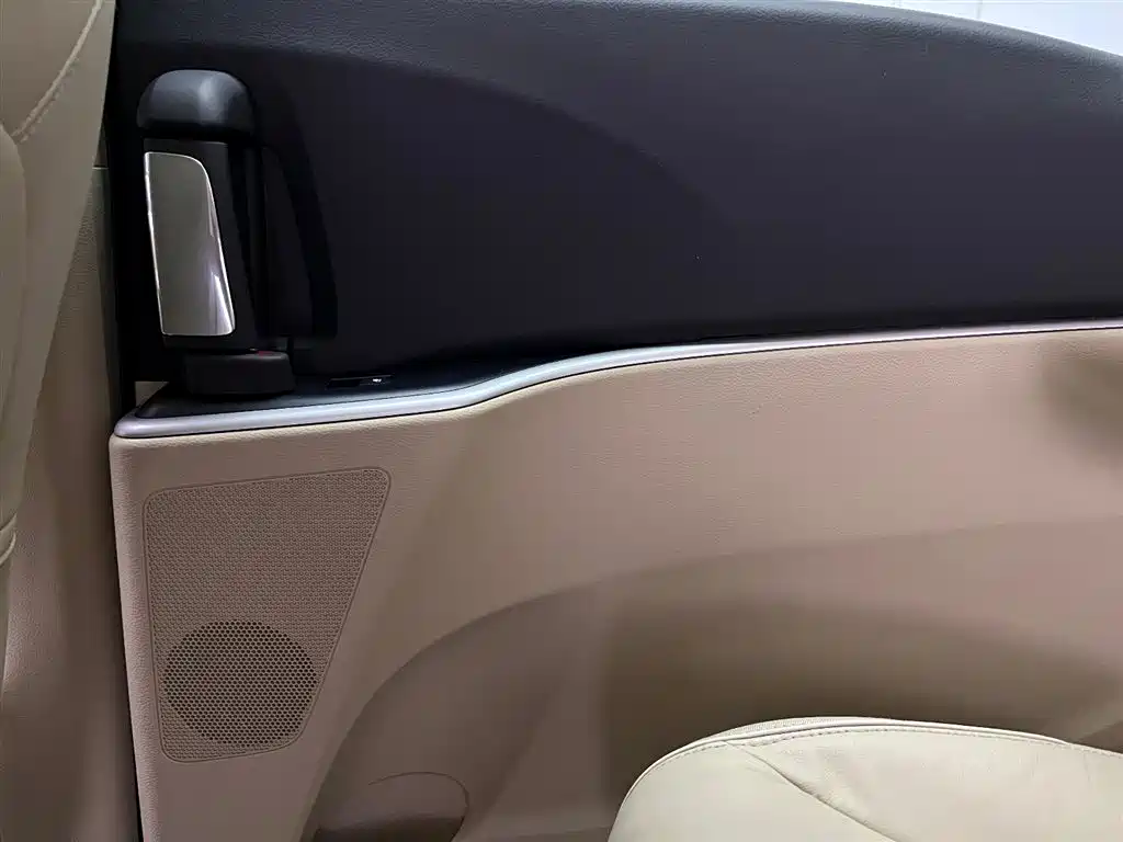 Buick GL8 2023 facelift land business class luxury купить на сайте DeffCars