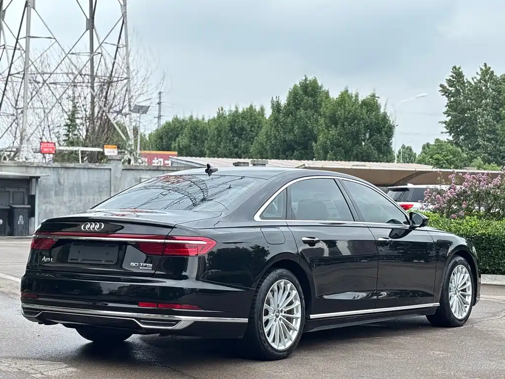 Audi A8 2019 Plus A8L 50 TFSI quattro Comfort Edition купить на сайте DeffCars
