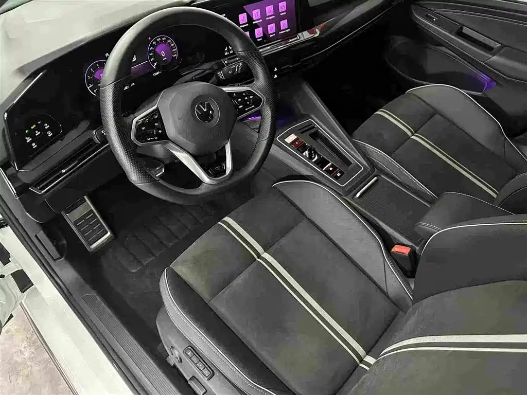 Golf 2023 280TSI DSG R-Line Lite купить на сайте DeffCars