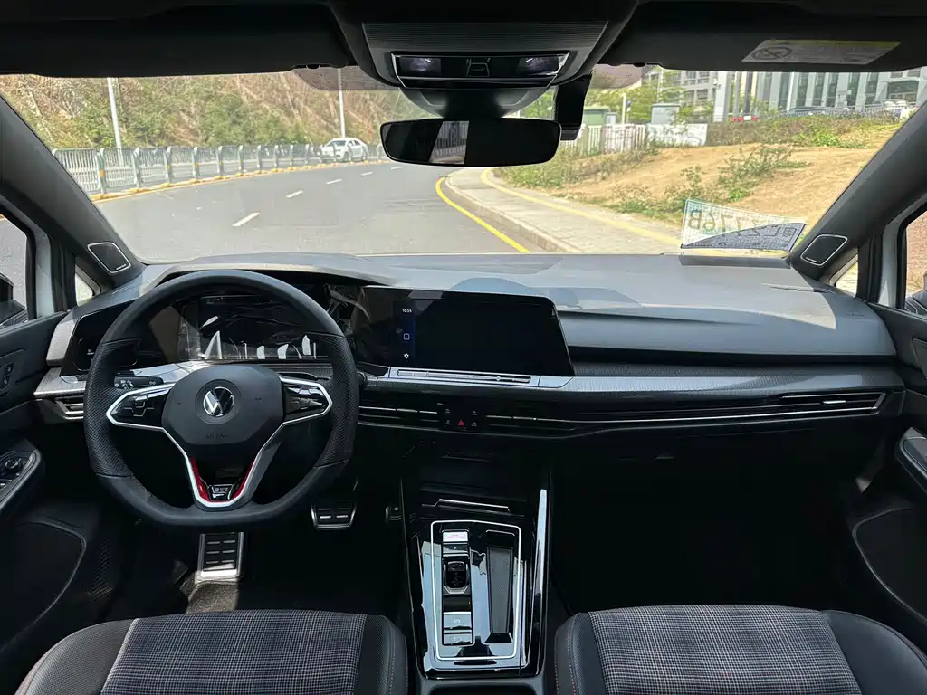 Golf GTI 2021 facelift 380TSI DSG GTI купить на сайте DeffCars