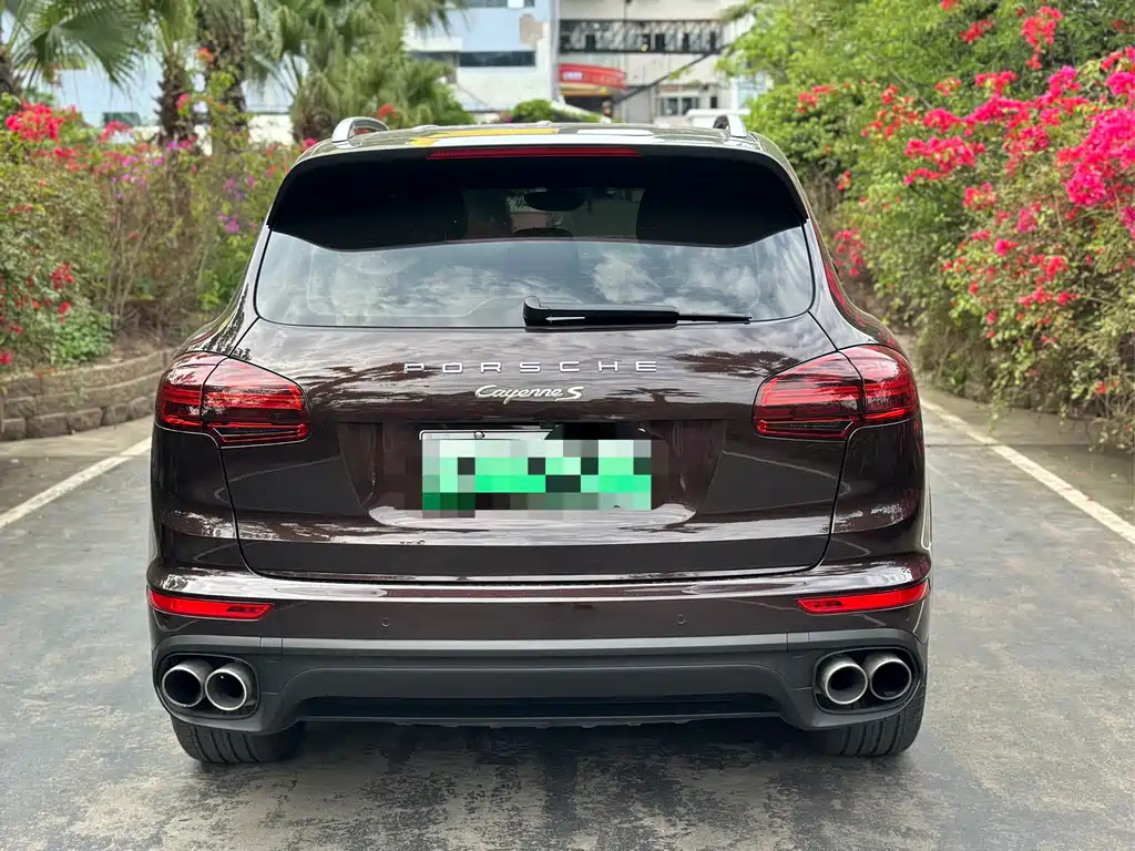 Cayenne New Energy 2016 Cayenne S E-Hybrid 3.0T купить на сайте DeffCars