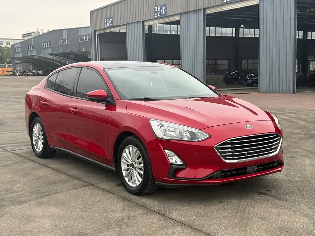 Focus 2019 Sedan EcoBoost 180 Automatic NeochaEDGE купить на сайте DeffCars