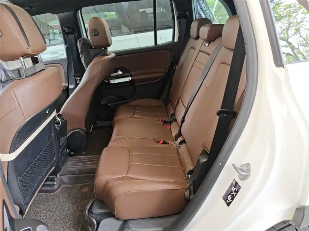 Mercedes-Benz GLB 2023 GLB 200 Dynamic купить на сайте DeffCars