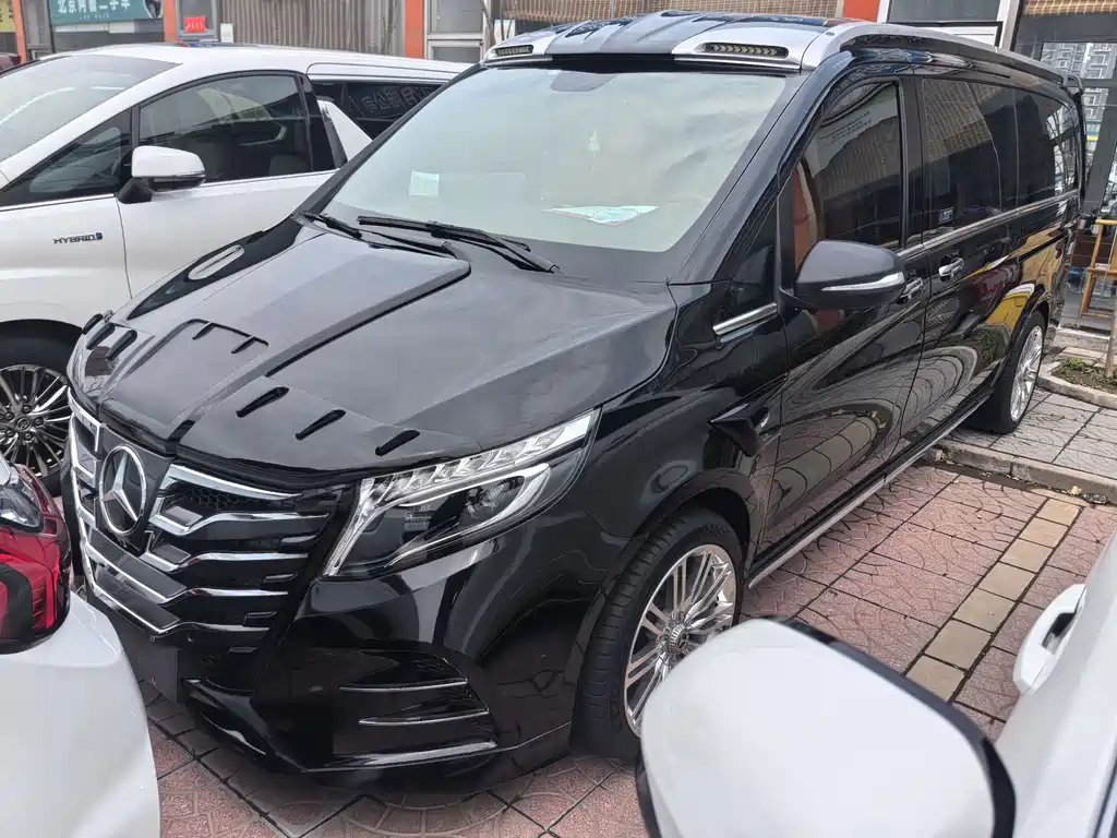 Vito 2023 2.0T Business Edition 7 seats купить на сайте DeffCars