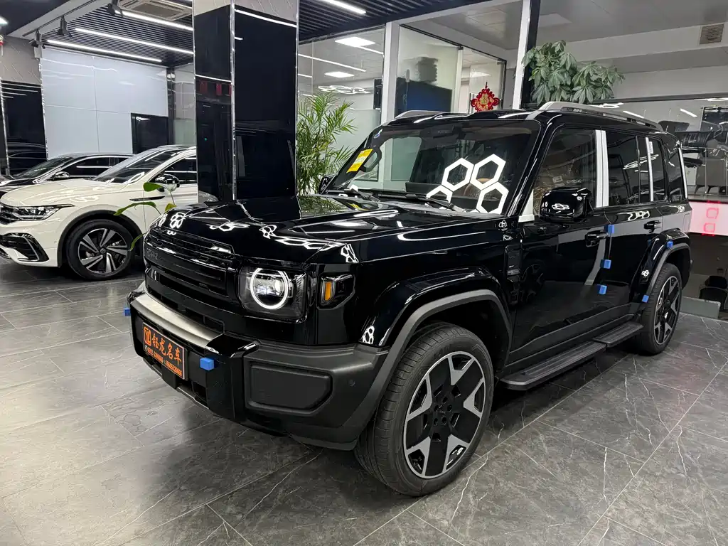 iCAR V27 2026 200KM four-wheel drive Falcon 500 купить на сайте DeffCars