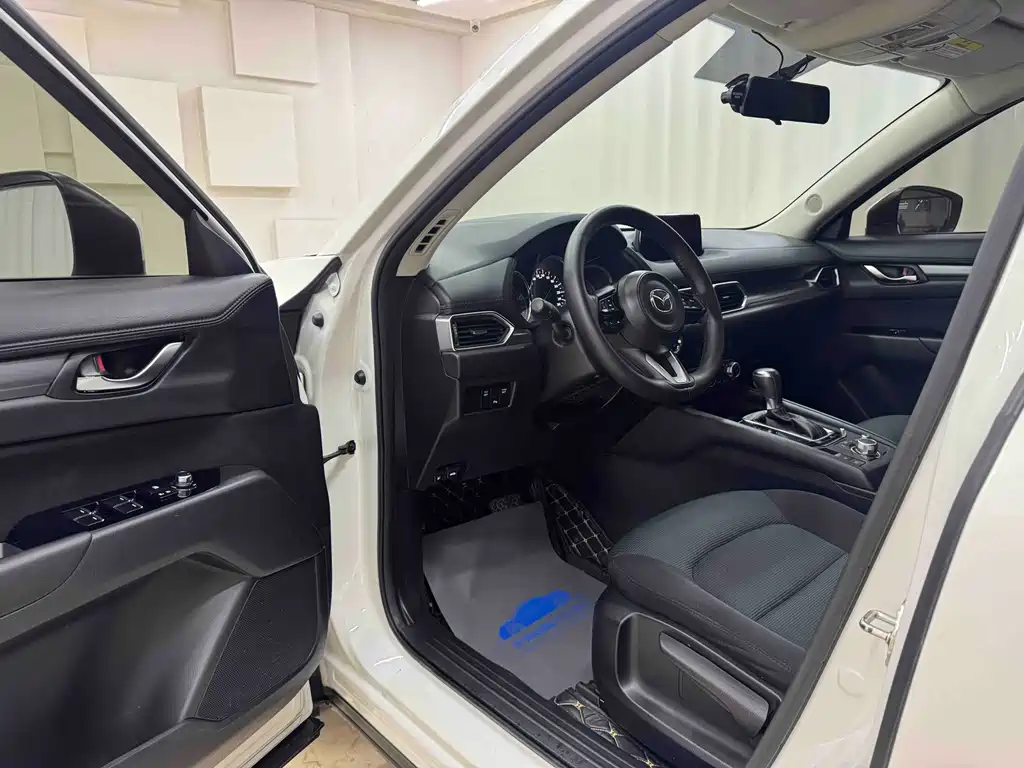 Mazda CX-5 2021 2.0L automatic two-wheel drive smart model купить на сайте DeffCars