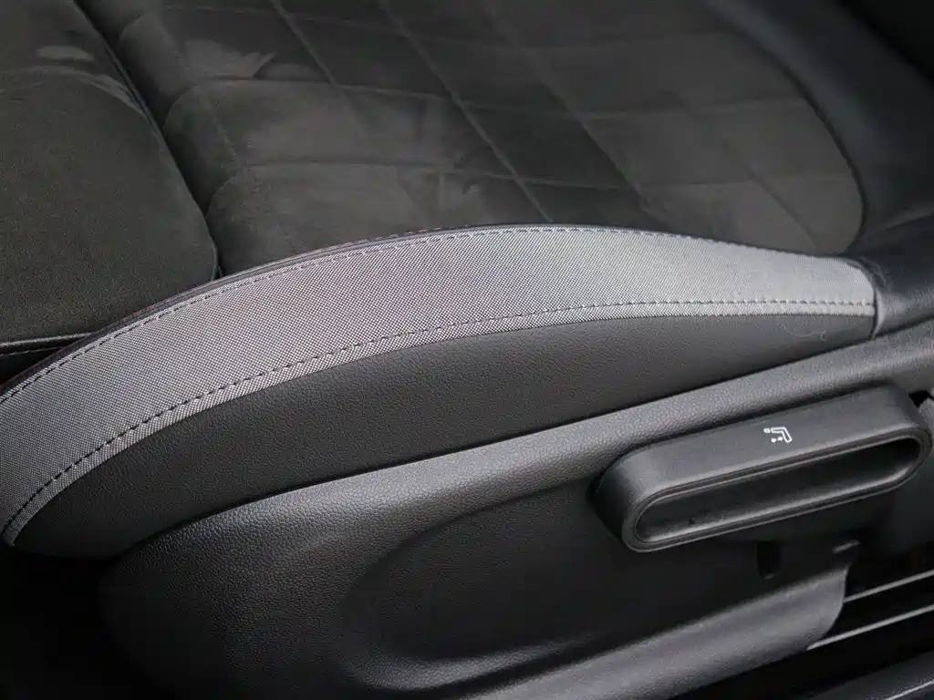 MINI JCW 2022 2.0T JOHN COOPER WORKS ALL-IN купить на сайте DeffCars