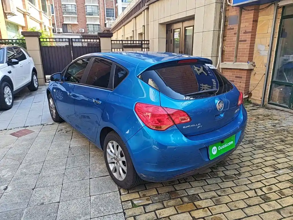 Excelle GT 2014 XT 1.6L automatic fashion version купить на сайте DeffCars