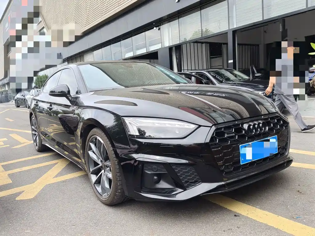 Audi A5 imported 2023 Sportback 40 TFSI fashionable and dynamic купить на сайте DeffCars