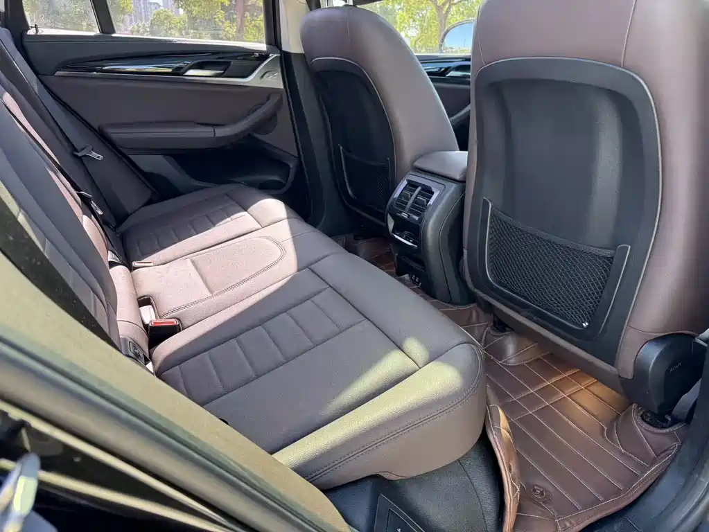BMW X3 2020 xDrive25i Luxury Package купить на сайте DeffCars
