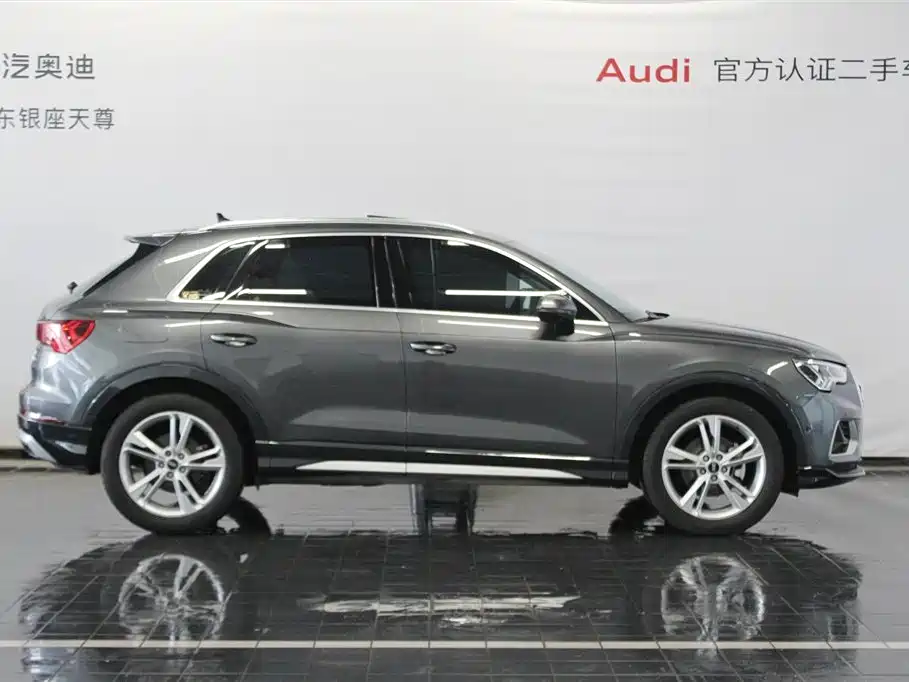 Audi Q3 2023 35 TFSI Fashionable and Elegant Model (1.5T) купить на сайте DeffCars