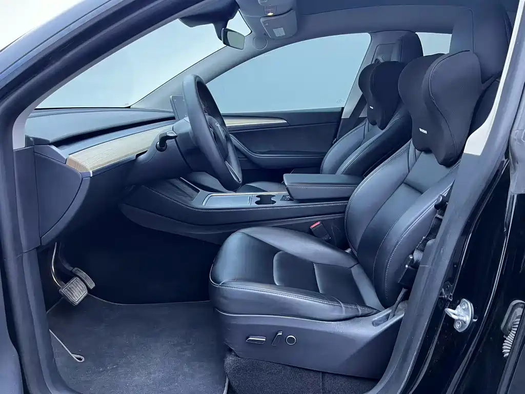 Model Y 2022 facelift rear-wheel drive version купить на сайте DeffCars