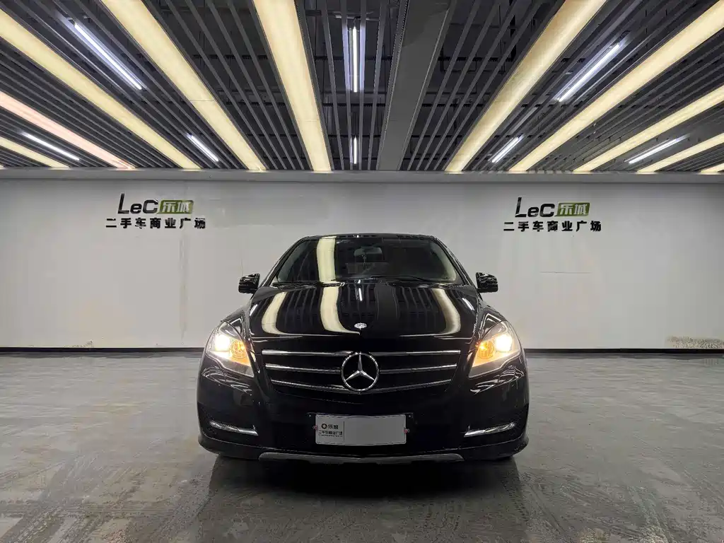 Mercedes-Benz R-Class 2017 R 320 4MATIC Business Edition купить на сайте DeffCars