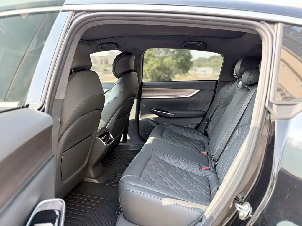 Changan Qiyuan A07 2024 pure electric true fragrance version 710 flagship model купить на сайте DeffCars