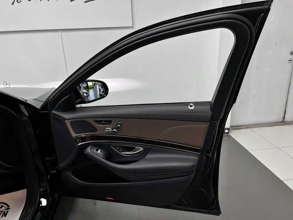 Mercedes-Benz S-Class 2018 S 320 L купить на сайте DeffCars