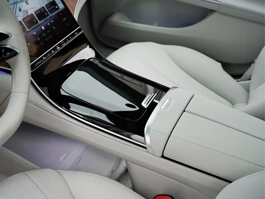 Mercedes-Benz EQE 2025 500 4MATIC Pioneer Edition купить на сайте DeffCars