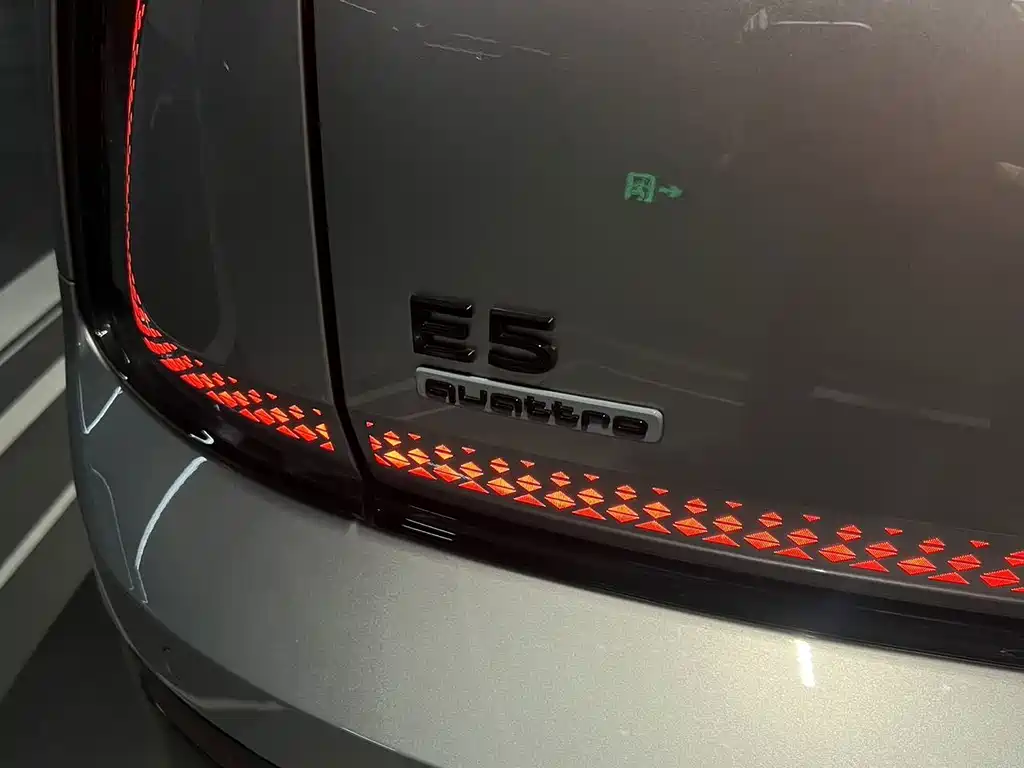 Audi E5 Sportback 2026 flagship quattro model купить на сайте DeffCars