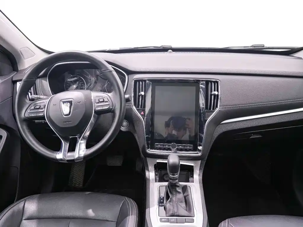 Roewe RX5 2020 20T Automatic 4G Internet Beyond Edition купить на сайте DeffCars