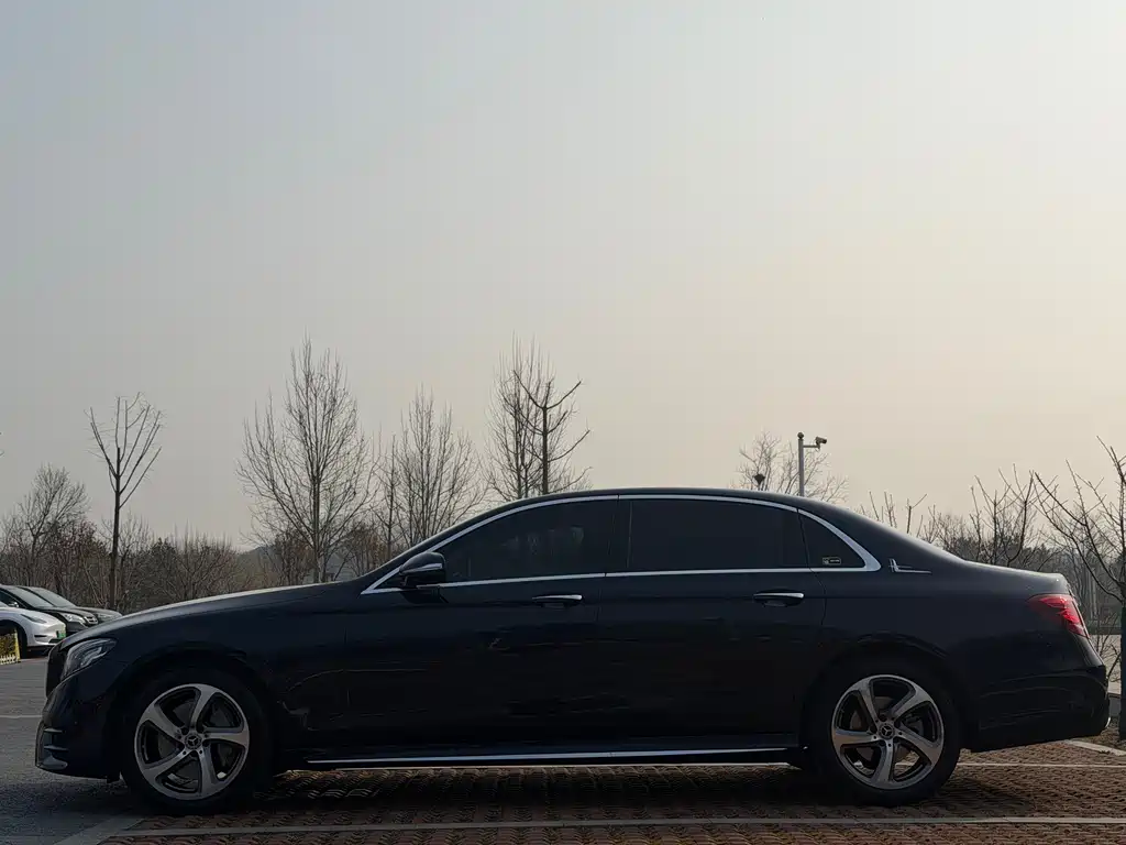 Mercedes-Benz E-Class 2019 facelift E 300 L sporty and stylish купить на сайте DeffCars