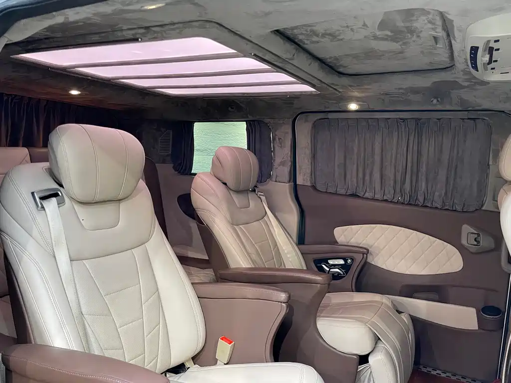 Tourio 2020 2.0T Automatic Elite Edition National VI купить на сайте DeffCars