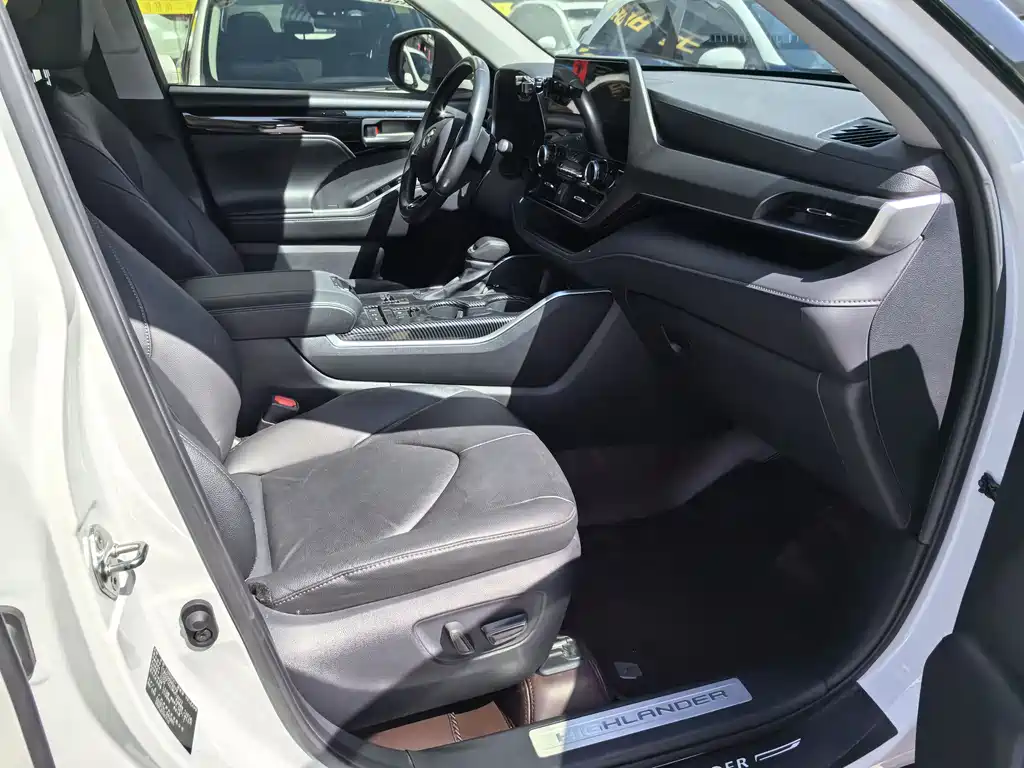 Highlander 2022 dual engine 2.5L four-wheel drive premium version 7 seats купить на сайте DeffCars