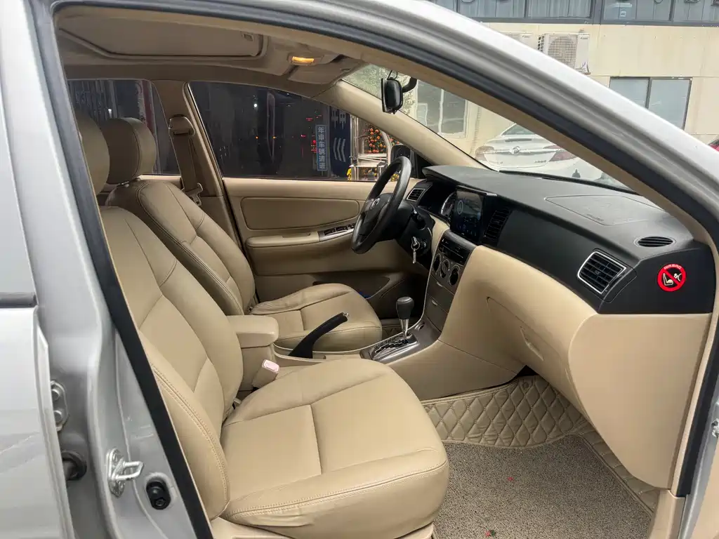 Corolla 2013 1.6L automatic luxury version купить на сайте DeffCars