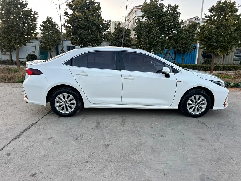 Corolla 2021 1.2T S-CVT Elite Edition купить на сайте DeffCars