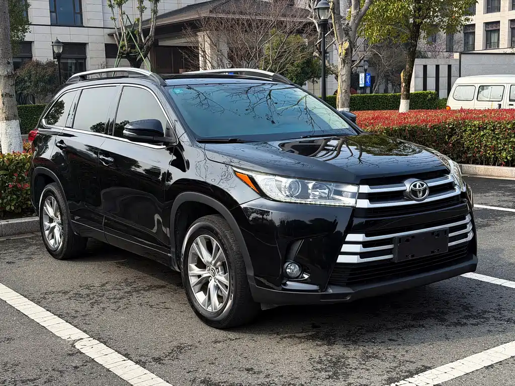 Highlander 2018 2.0T four-wheel drive elite version 7 seats National V купить на сайте DeffCars