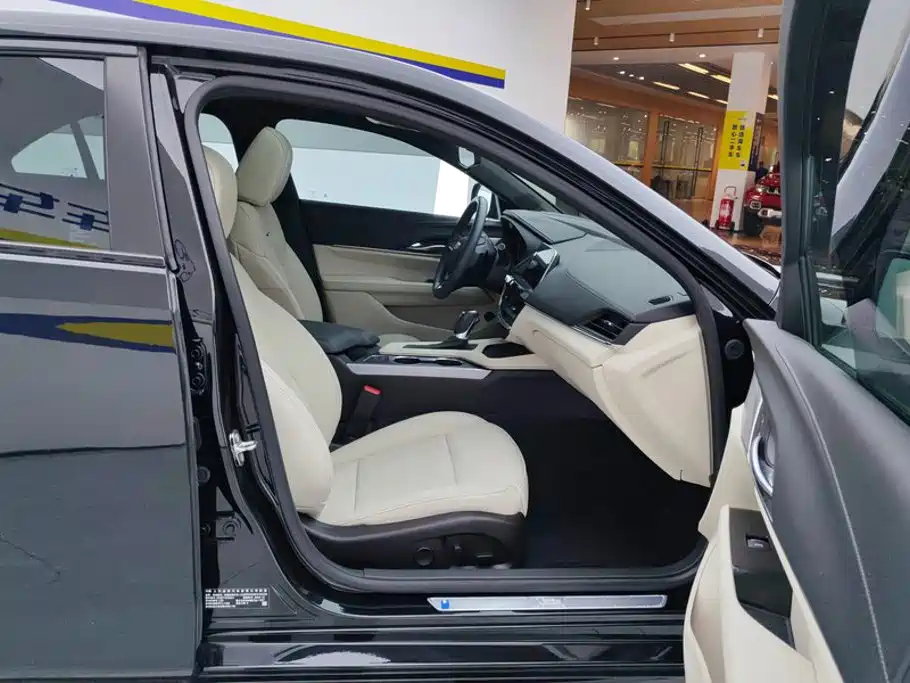 Cadillac CT4 2023 25T luxury model купить на сайте DeffCars