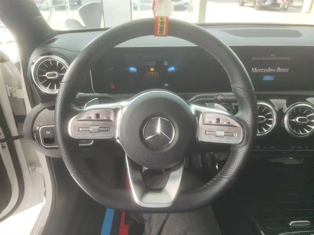 Mercedes-Benz A-Class 2020 A 200 L Sports Sedan купить на сайте DeffCars