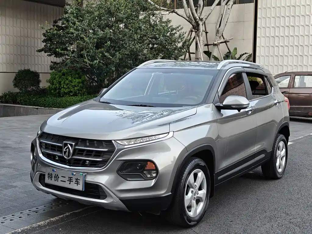 Baojun 510 2018 1.5L Automatic Anniversary Special Edition National V купить на сайте DeffCars