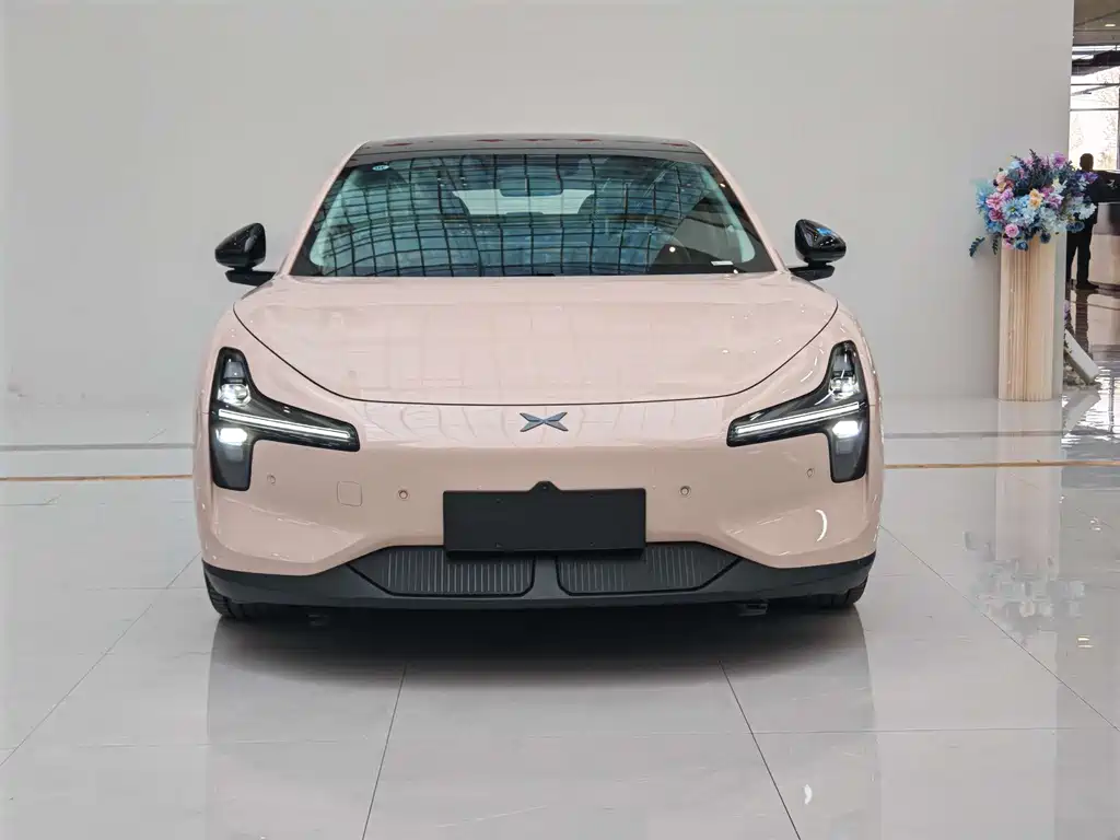 Xpeng MONA M03 2025 model 600 long battery life Max купить на сайте DeffCars