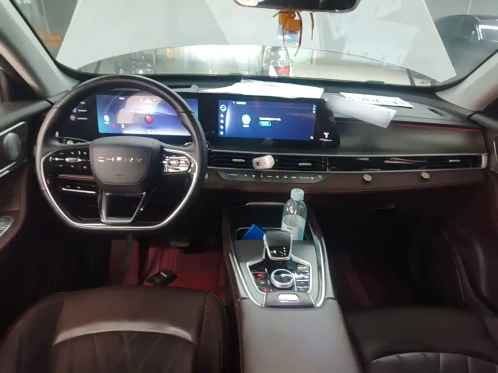 Tiggo 8 PRO 2022 290T two-wheel drive vast version 5 seats купить на сайте DeffCars