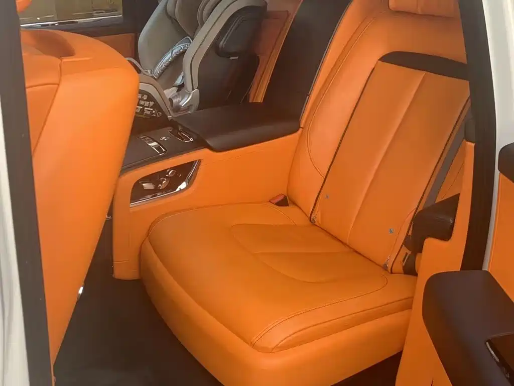 Cullinan 2018 four-seat version купить на сайте DeffCars