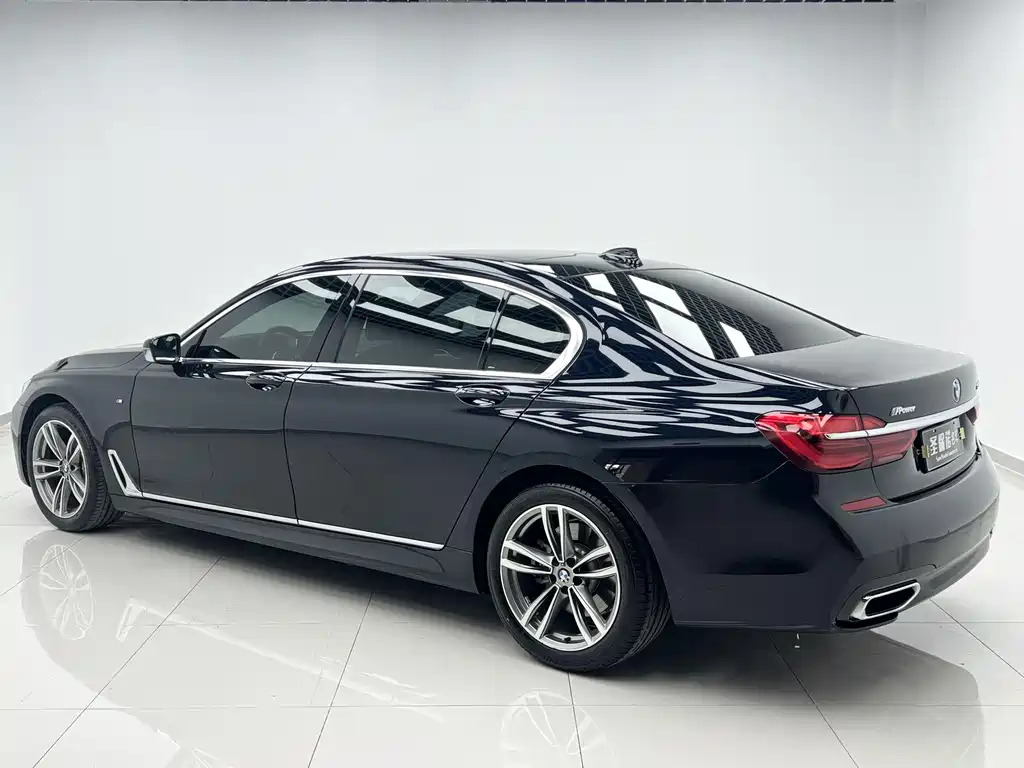 BMW 7 Series 2018 730Li Leading M Sports Package купить на сайте DeffCars